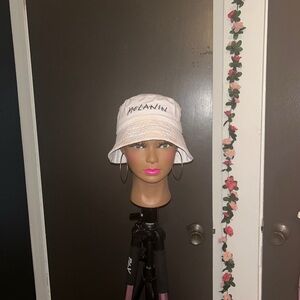 Women’s Bucket Hat